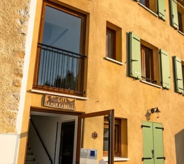 Gîte le Mur d'abeilles